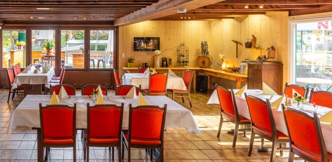 Hotel Pension Loewen In Sulz Sulz  Екстериор снимка