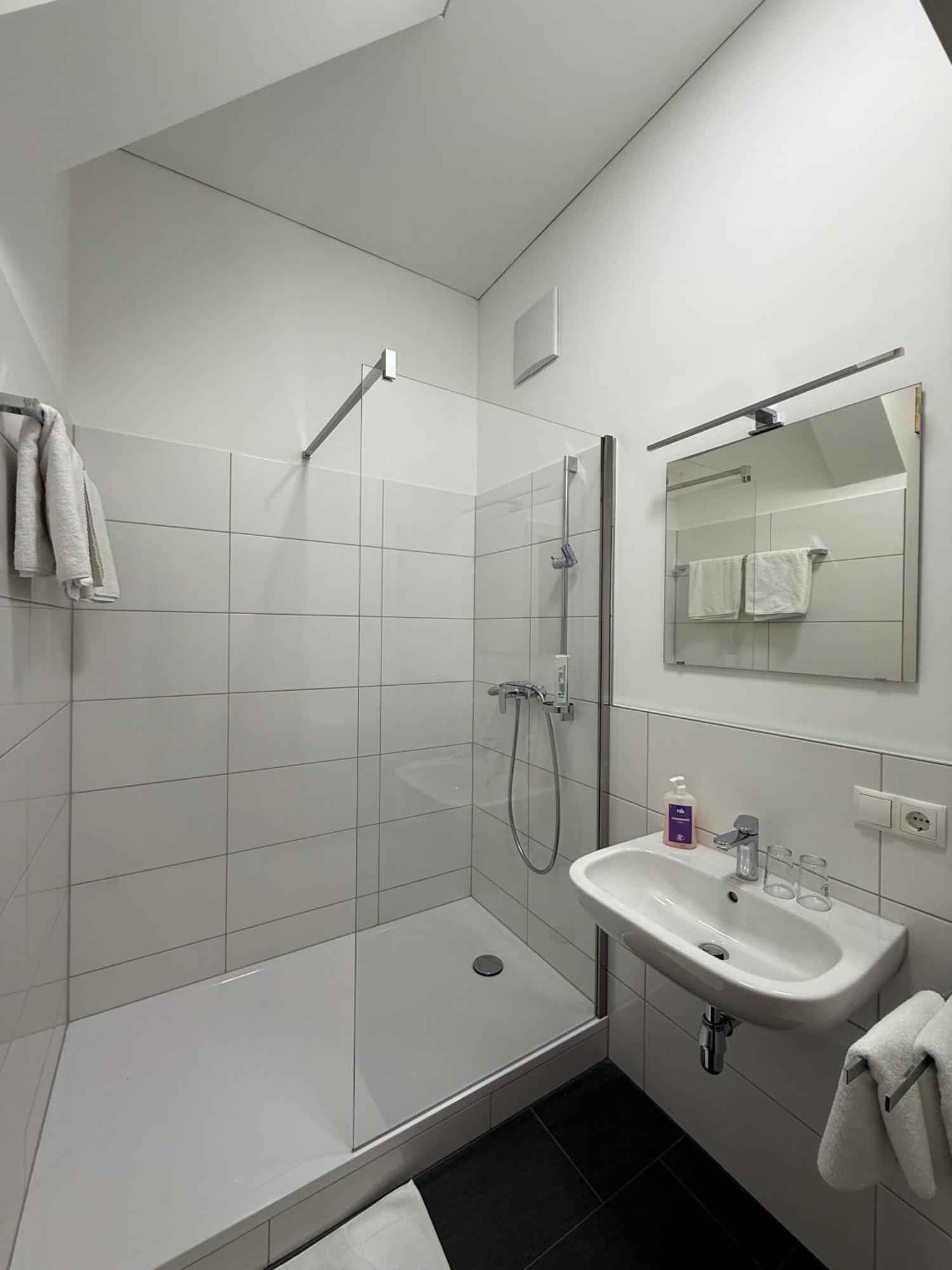 Hotel Pension Loewen In Sulz Sulz  Екстериор снимка